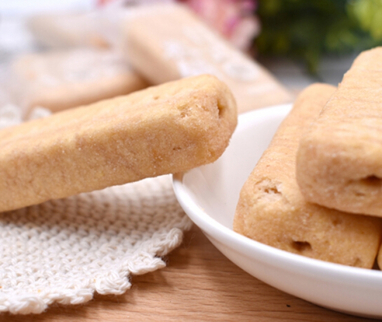 【精选次日达】(3袋装)vetrue日式米饼咸蛋黄味300g